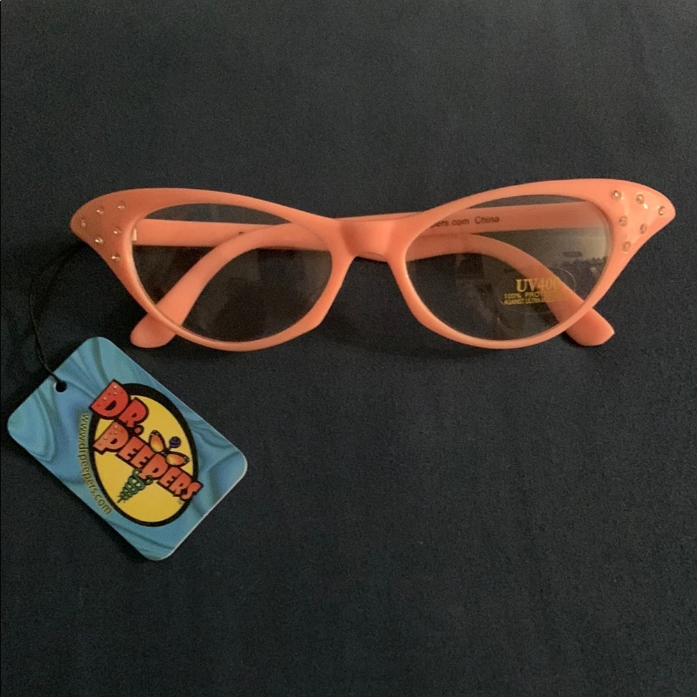 Retro Cat Eye Sunglasses with Rhinestones